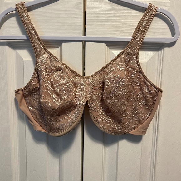 42d Visual Diffrence Olga | Intimates & Sleepwear | Olga Size 42d Underwire Bra | Poshmark